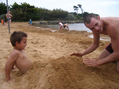 Olivier et Alexandre dans le sable
